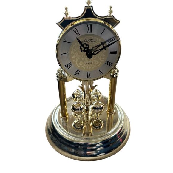 Seth Thomas Gold Tone Quartz Dome Mantle Clock - Picture 2 of 4
